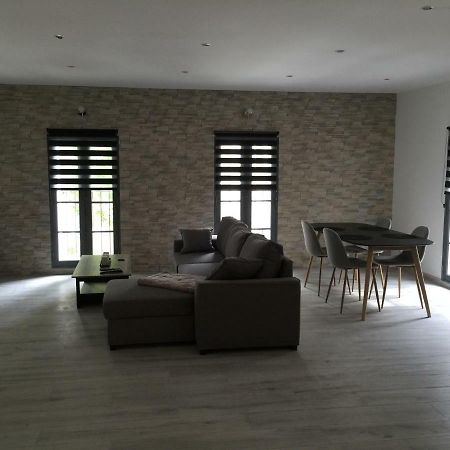 LʼIsle-sur-la-Sorgue Appartement L'Islois المظهر الخارجي الصورة