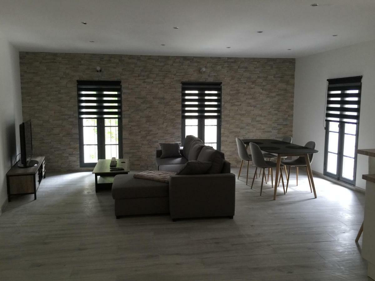 LʼIsle-sur-la-Sorgue Appartement L'Islois المظهر الخارجي الصورة