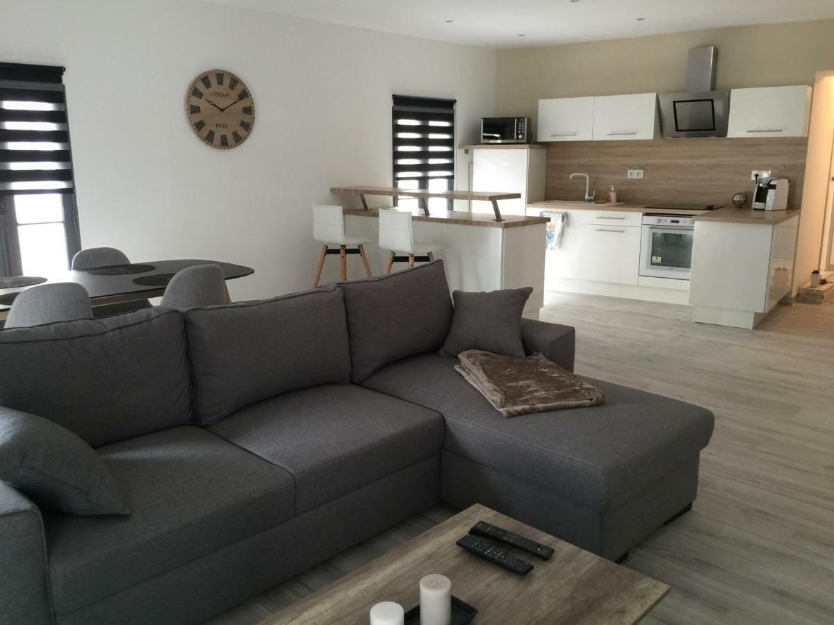 LʼIsle-sur-la-Sorgue Appartement L'Islois المظهر الخارجي الصورة